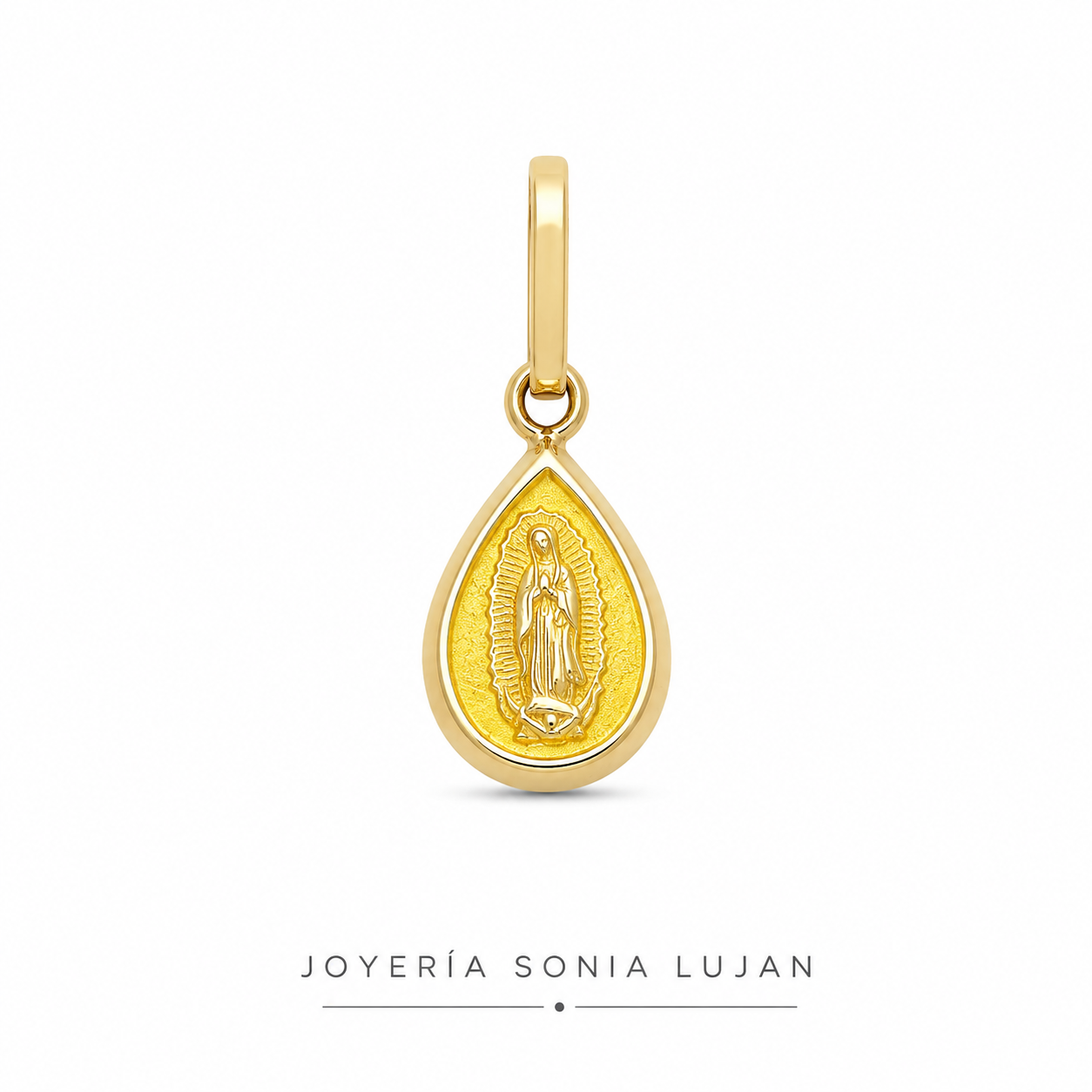 Dijes en oro 18K