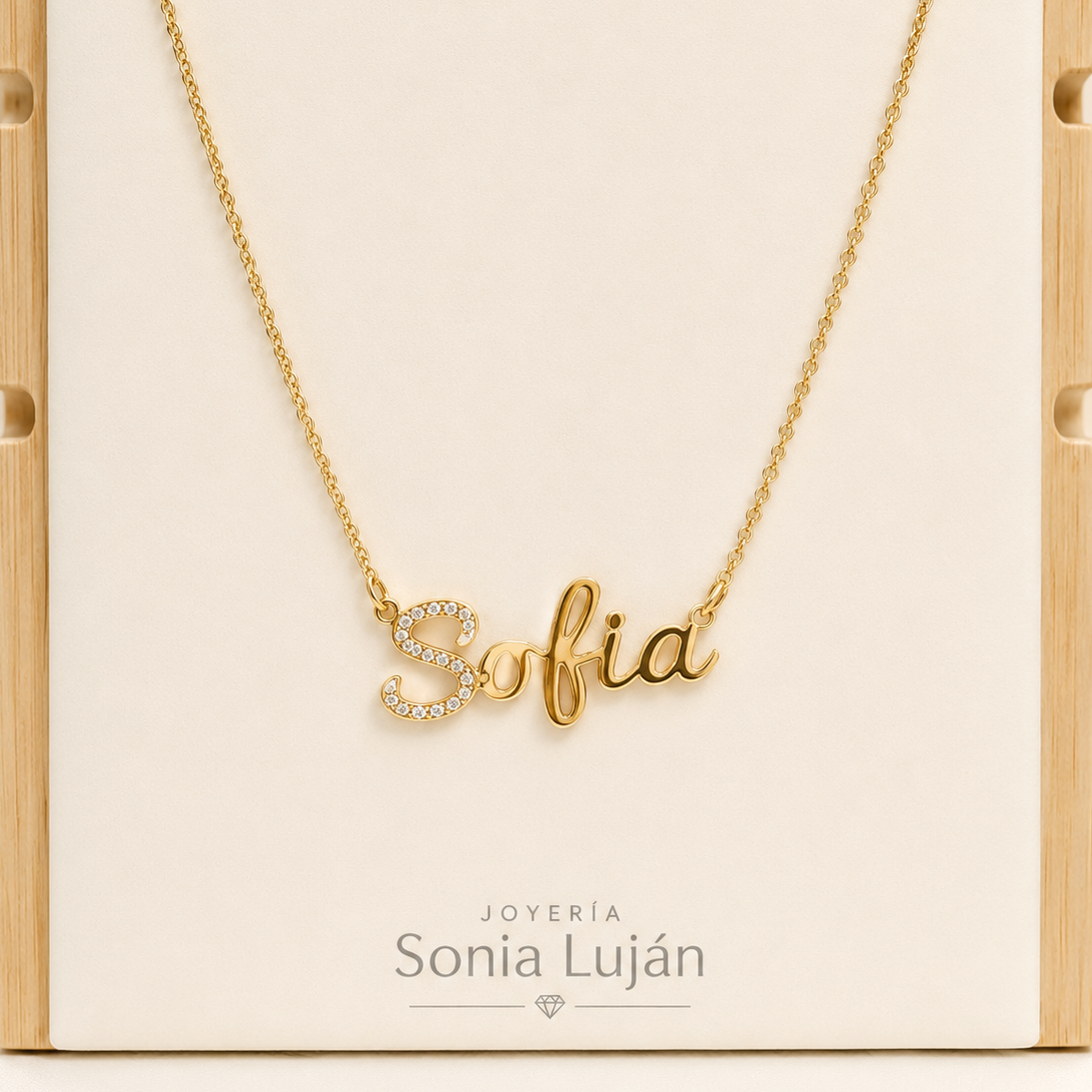 Nombre en Oro 18k